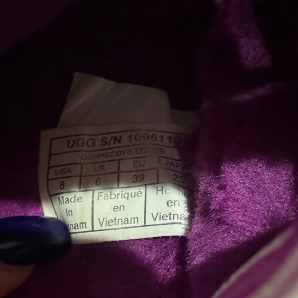 UGG Women's Plush Purple Slippers - Picture 4 of 4